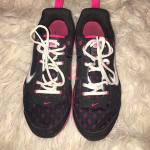 BLACK-PINK-WHITE NIKE SNEAKERS!!!!