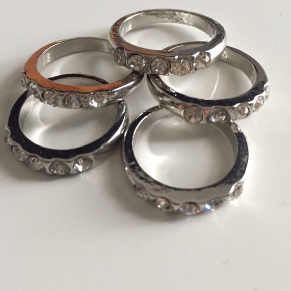 Silver Rhinestone Ring - Picture 2 of 2