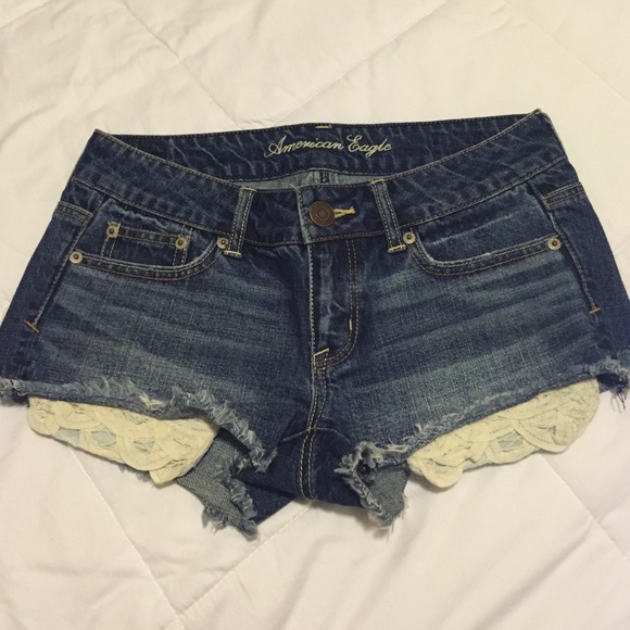 AE Lace Pocket Denim Shorts