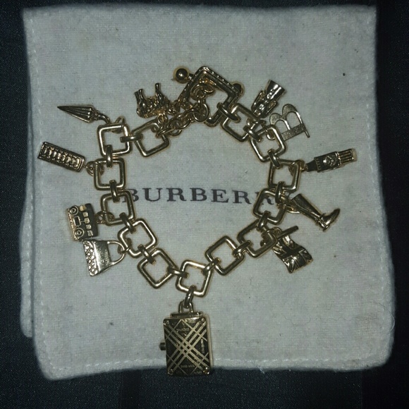 Burberry  Charm Watch --Gold - Picture 3 of 4