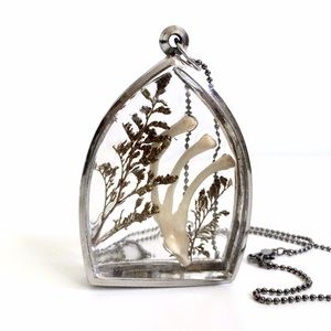 Python Ribs Pendant Necklace Python Ribs Pendant Necklace