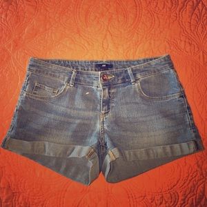 H&M Shorts - Cuffed