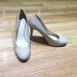Nine West heels size 7.5
