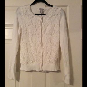 H&M, white lace cardigan, size M.