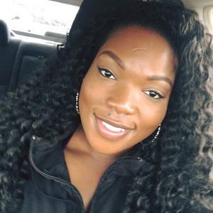 Meet your Posher, Sabrina