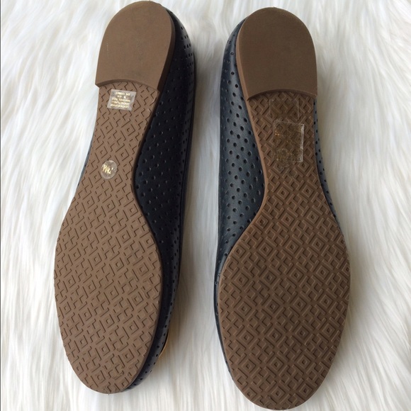 SOLD Tory Burch Navy Perforated Reva Flats - Picture 4 of 4