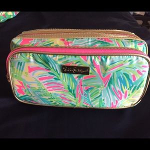 *SOLD on FB* EEUC Lilly Pulitzer Cosmetic Bag