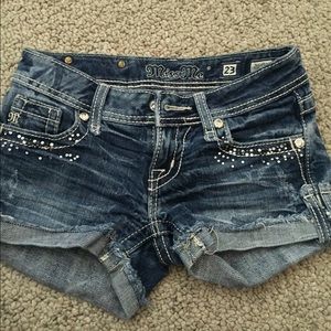 MISS ME SHORTS!!