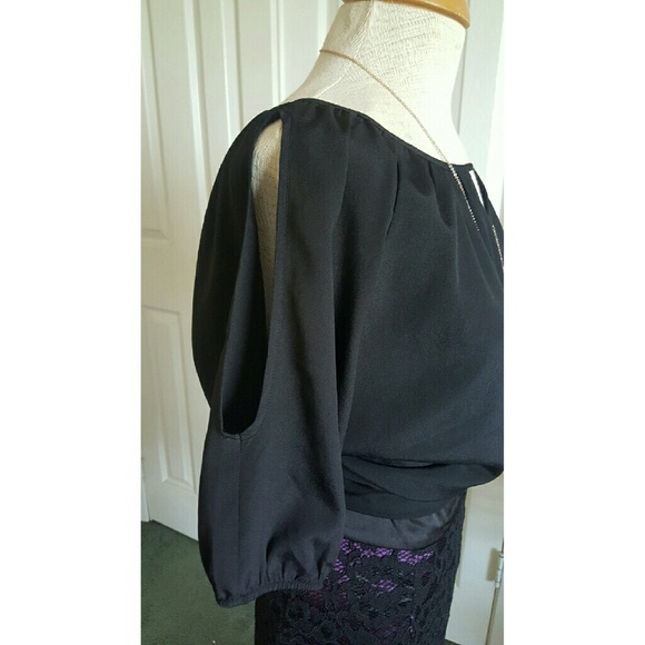 Express Blouse - Picture 2 of 3