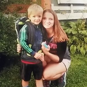 Meet your Posher, Carolyn