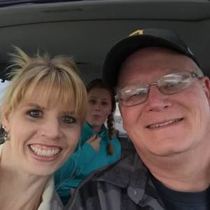 Meet your Posher, Melanie