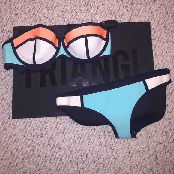 Triangl Swimsuit - Picture 1 of 1