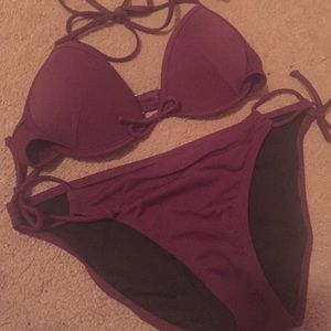 FINAL• Plum VS bathing suit