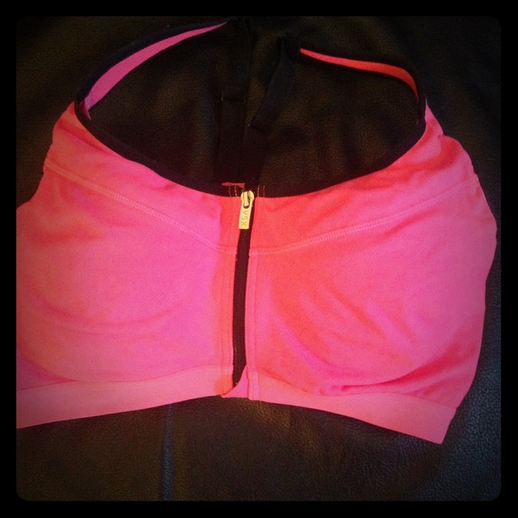 Victoria's Secret Knockout Sports Bra