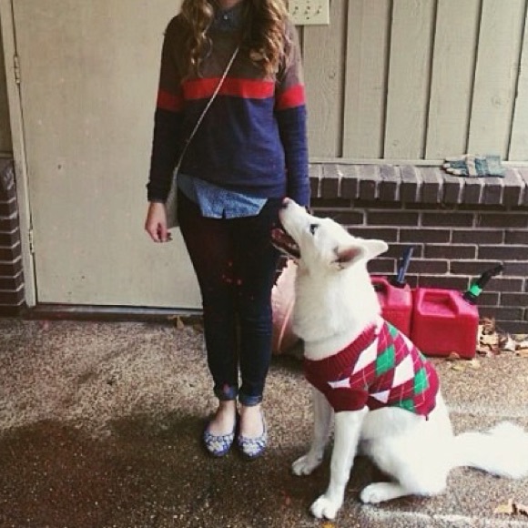 Light weight sweater