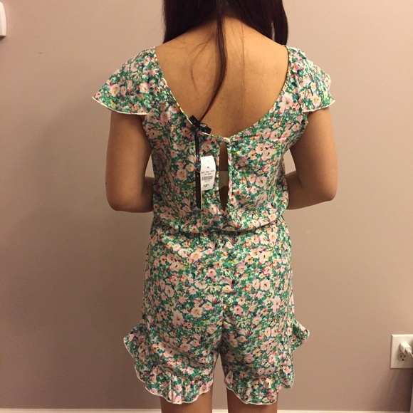 FLORAL GREEN ROMPER - Picture 2 of 3