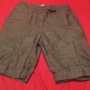 Classic Dressbarn size 12 dress Bermuda shorts
