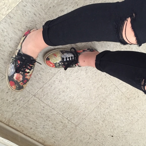 Floral vans