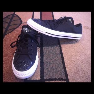 Women's converse