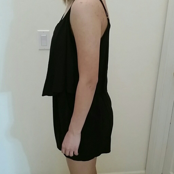 Guess romper - Picture 2 of 4