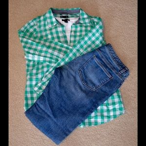 GAP boyfriend fit button down