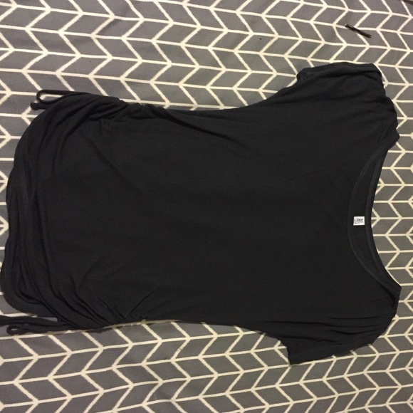Lightweight Cotton  scoop neck tee