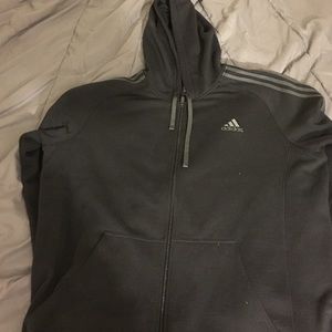 I'm selling my adidas jacket
