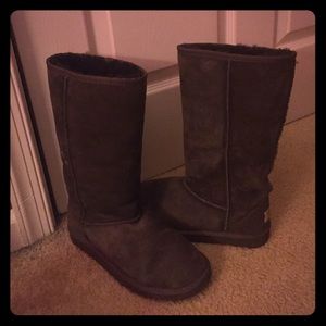REAL, TALL CHOCOLATE BROWN UGGS