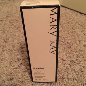 Mary Kay moisturizer