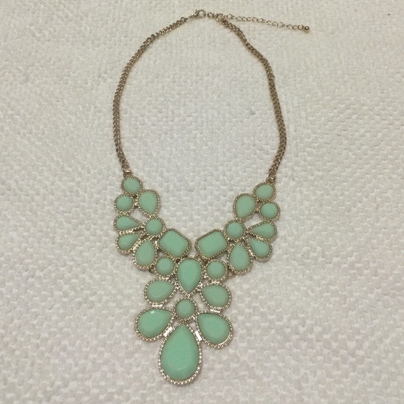 Deadpan Green Statement Necklace