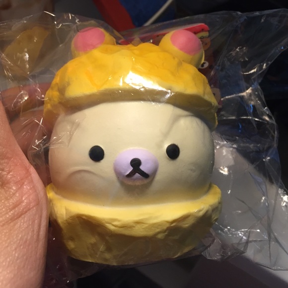 Korilakuma cream puff squishy