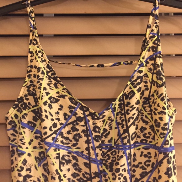 Mini Romper - Picture 2 of 4