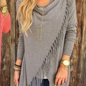 Tassels Hem Cloak Knitted Sweater Poncho Coat.