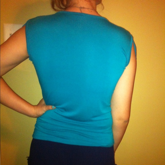 Sassy Fringe Top - Picture 3 of 3
