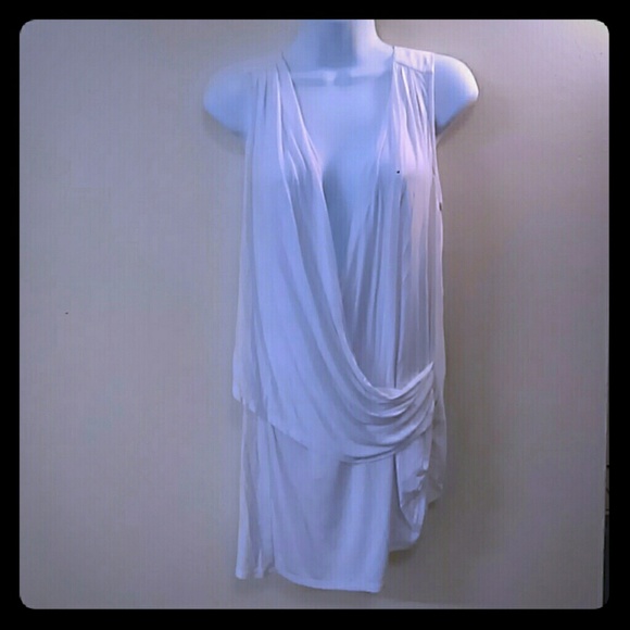 Bebe wrap white v-neck long blouse