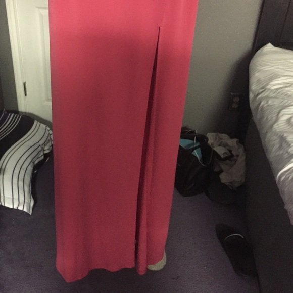 Formal Dress - Picture 2 of 4