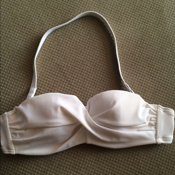 Victoria's Secret white bandeau bikini top 32A