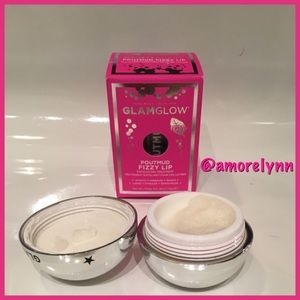 Glam Glow PoutMud Fuzzy Lip