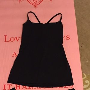 LuLu Lemon size 4 workout top