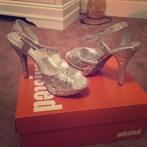 Silver glitter high heels✨