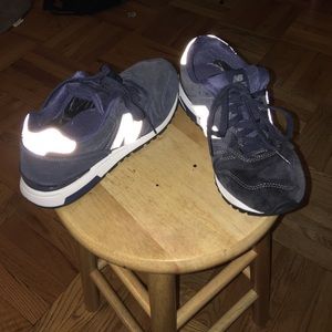 new balance women's sneakers