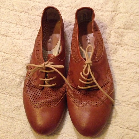 Oxford Shoes