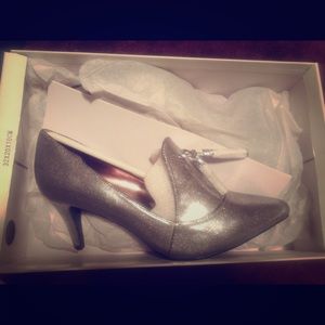 Argentina Oxford heels by Ashro