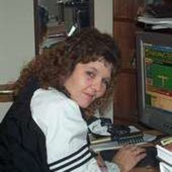 Meet your Posher, Amy - Picture 1 of 1
