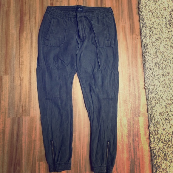 American Eagle Ankle Linen Pant