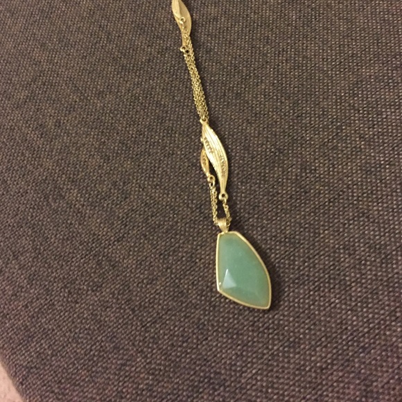 Matching necklace to earrings