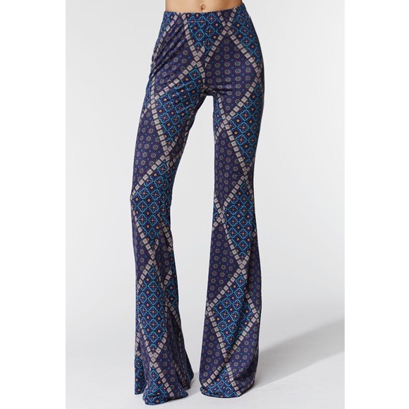 Perfect Condition!  Pattern Boho Flare Pants