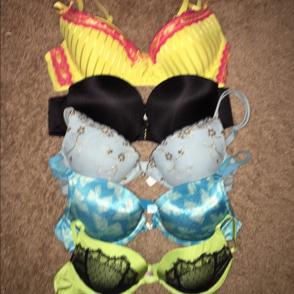 ❌SOLD❌Victoria's Secret Bundle - Picture 1 of 4