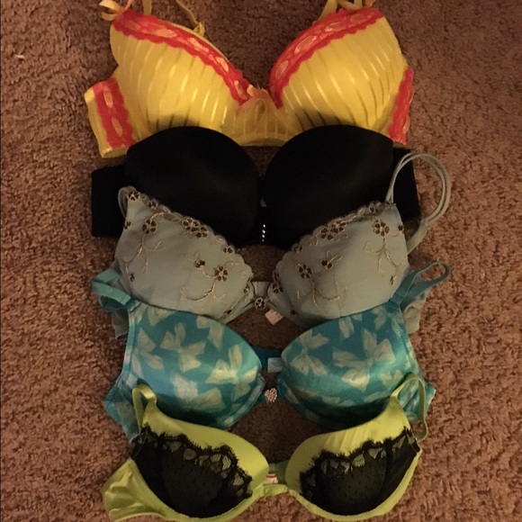 ❌SOLD❌Victoria's Secret Bundle - Picture 2 of 4