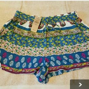 NWT American Eagle shorts